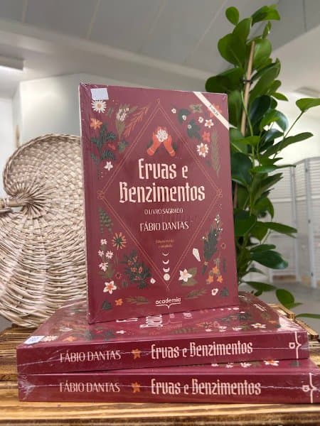 Ervas e Benzimentos – O Livro Sagrado