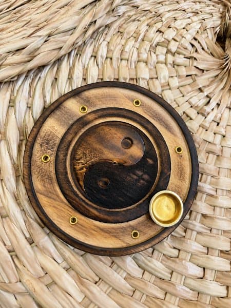 Base de Madeira para Incenso com Yin Yang
